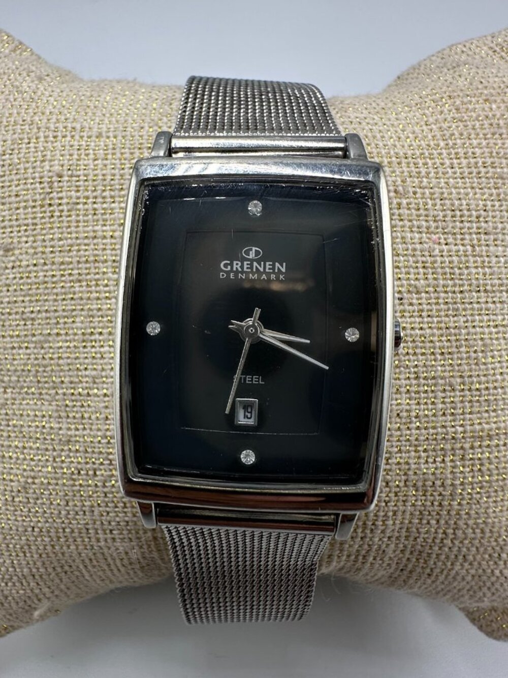 3/$30 Grenen Watch Women Silver Tone Black Dial Date Window New Battery 8.5 Inch